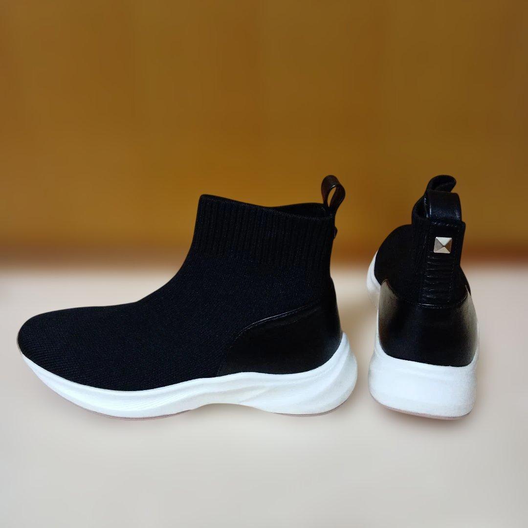 美品　銀座カネマツ　レディースハイカットスニーカー　黒ブラックニットシューズ