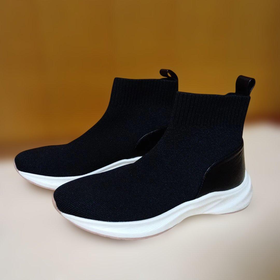 美品　銀座カネマツ　レディースハイカットスニーカー　黒ブラックニットシューズ