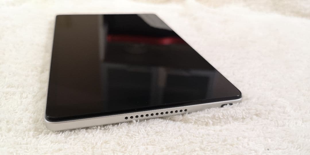 ドコモタブレット d-42A SIMロック解除コード有 7 132