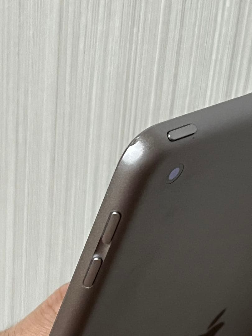 Apple iPad(第6世代)128GBシルバー 本体、付属品、箱完備