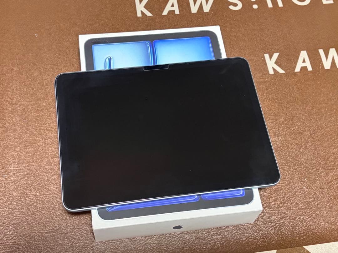 Apple 11インチ iPad Air (M2) 256GB ブルー