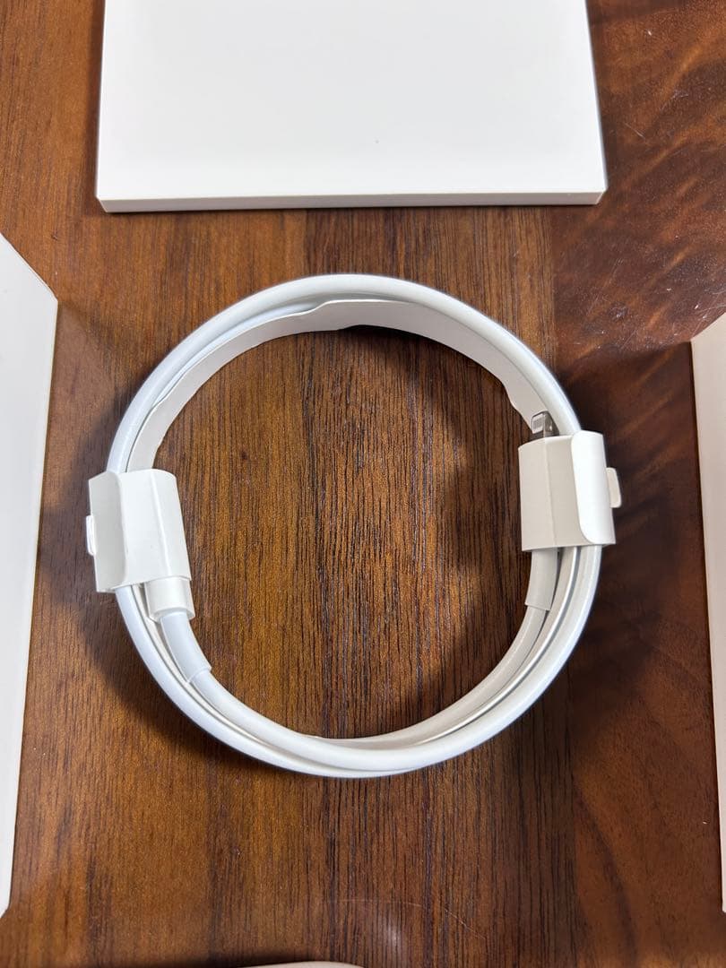 【美品】MQD83J/A AirPods Pro 2 及びおまけケース付き