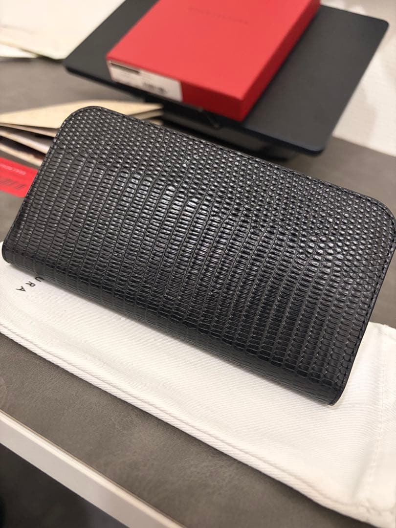 定価2.2万 完売品ボナベンチュラ iPhone17 手帳ケース付属品完備 美品