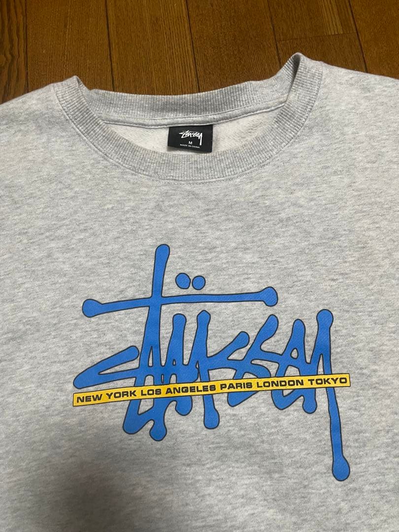 Stussy グレー スウェットシャツ M