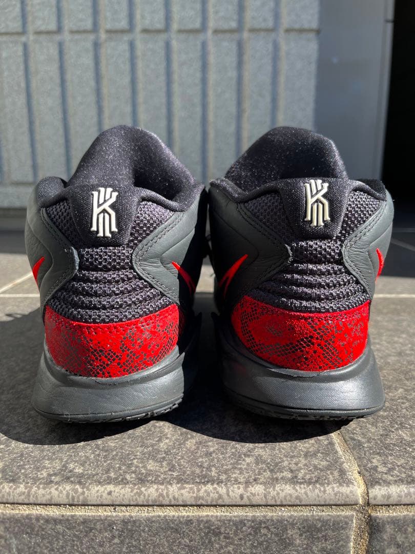 シューズ(男性用) KYRIE INFINITY BLACK/RED 25.5cm NIKE
