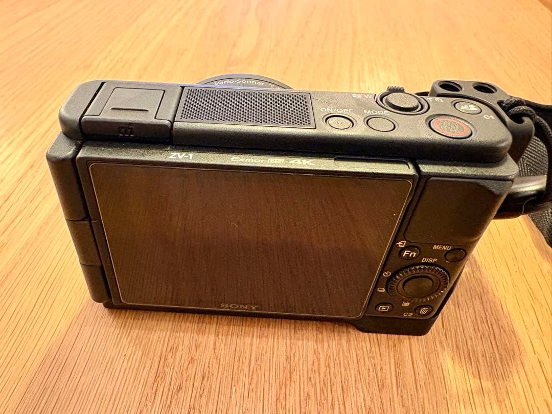 SONY ZV-1（木製ハンドル・外部マイク付）
