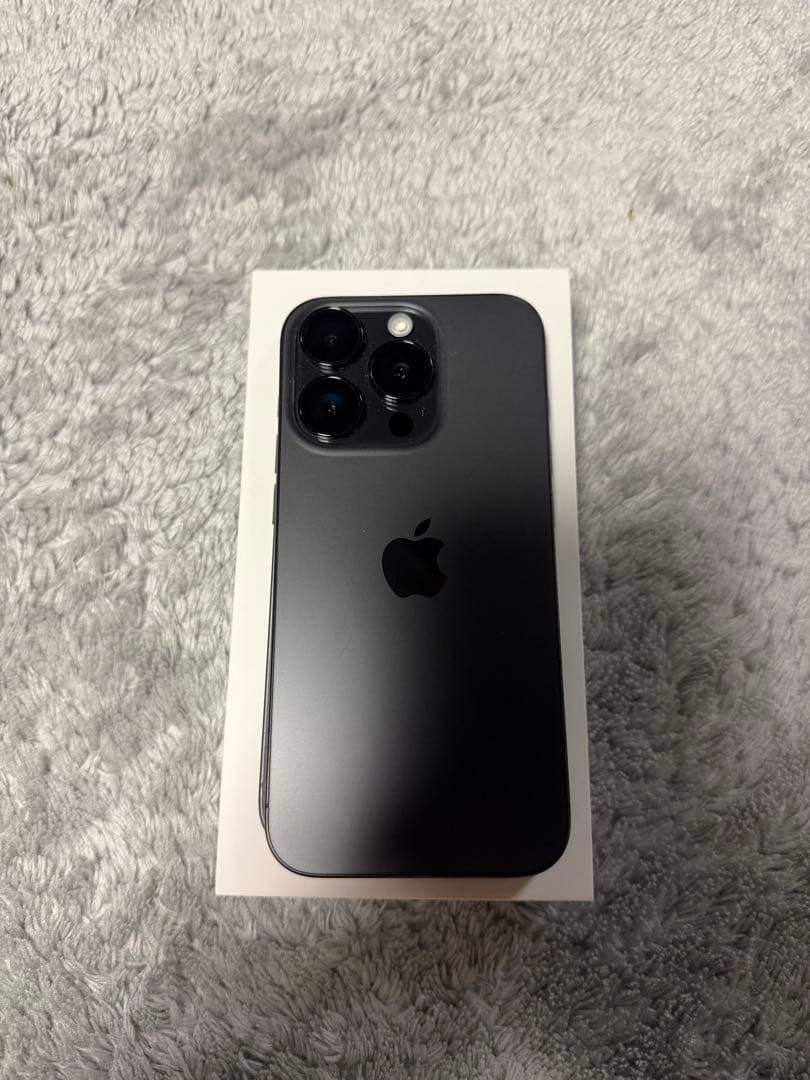 iPhone15Pro 256GB ブラックチタニウム