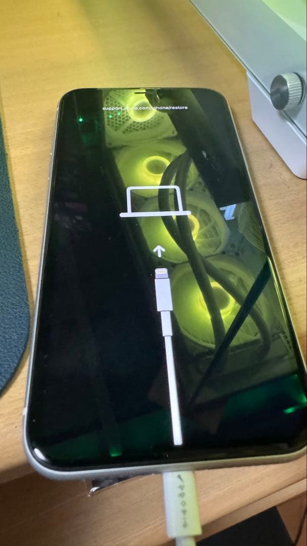 iPhone XR 64gb ジャンク