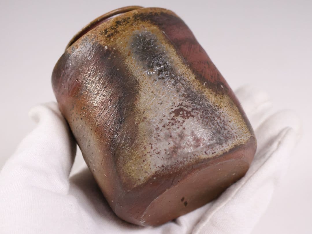 茶道具 伊勢崎満 備前焼 肩衝茶入 仕覆(2点) 共箱 陶歴 陶芸【CM340】