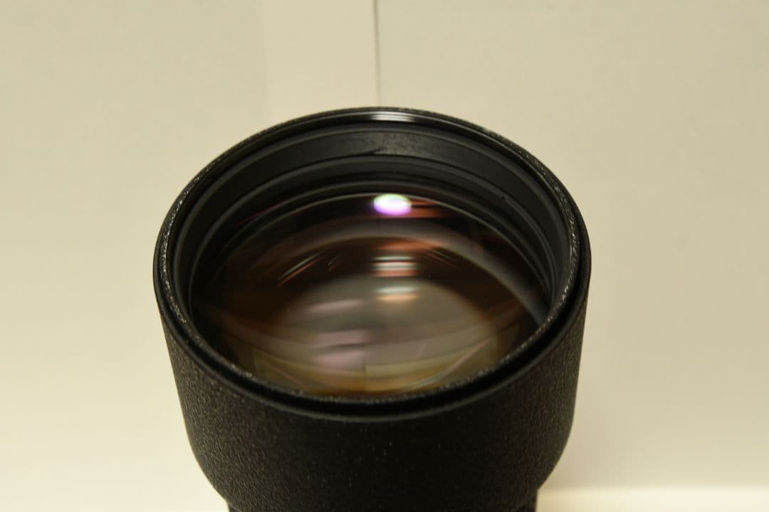 Nikon AF NIKKOR 300mm F4 ED　(フロントキャップ付)