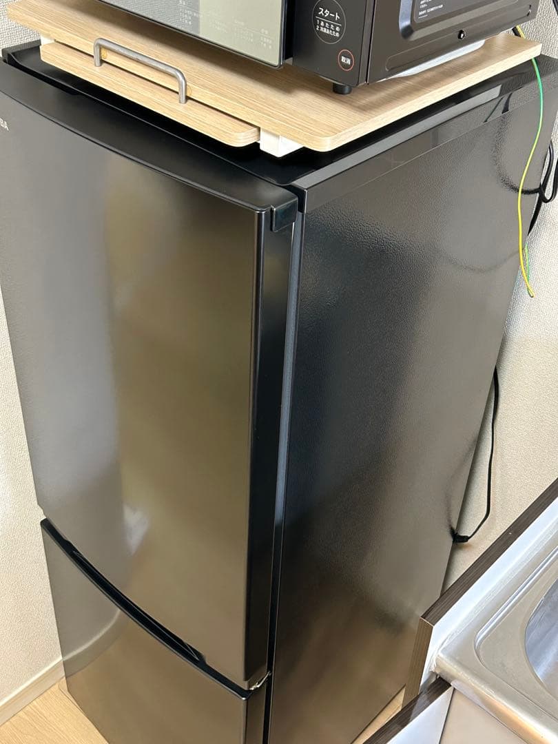 TOSHIBA GR-V15BS(K) 冷蔵庫 138L ブラック