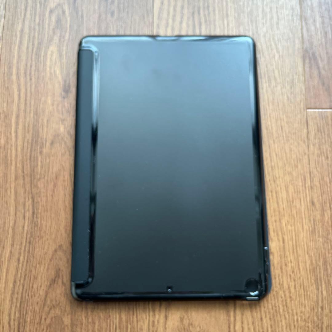 iPad (第8世代) 32GB Wifi + Cellularバッテリー91%