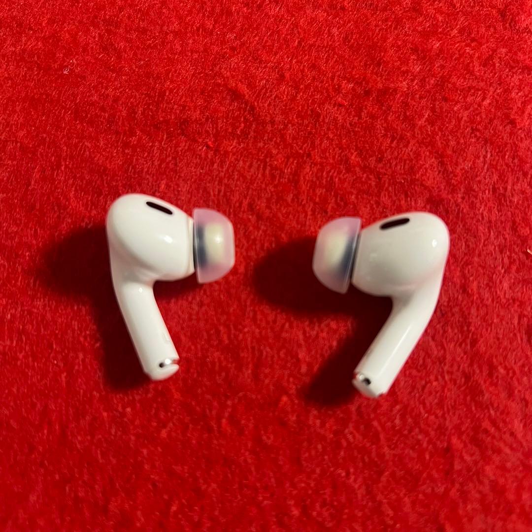 【正規品】AirPods Pro 2 左・右・ケースセット(右のみ交換修理推奨)