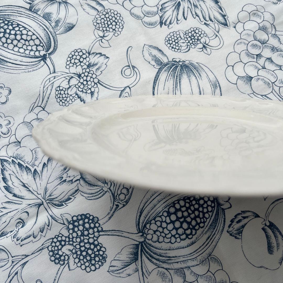 まる　送料込イギリスロイヤルドルトン　花リム白アンティークデザート皿6枚