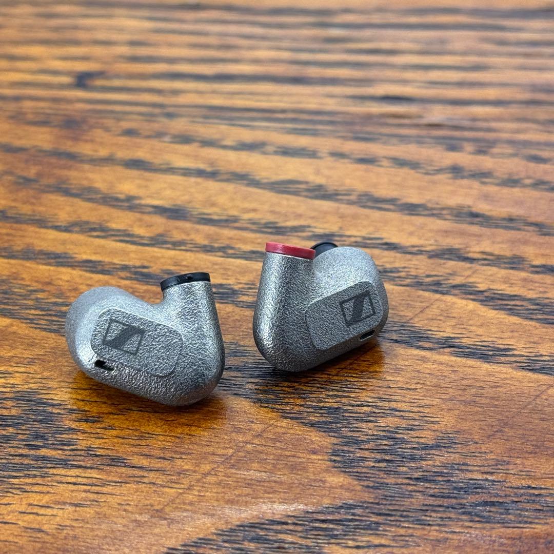 美品　SENNHEISER ゼンハイザー IE600