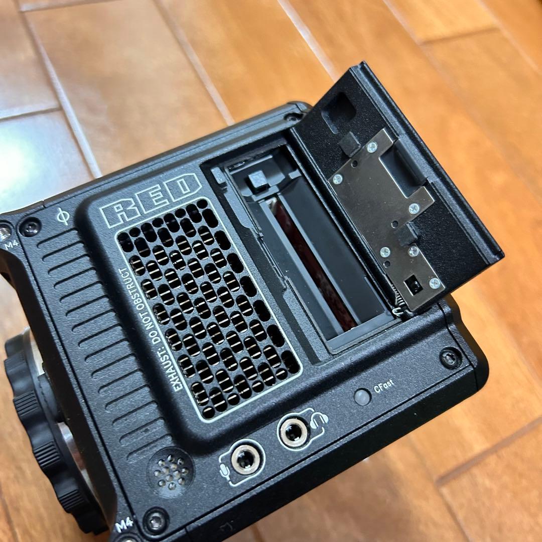 美品 RED KOMODO 6K 本体＋純正CFast512GB×3＋付属多数