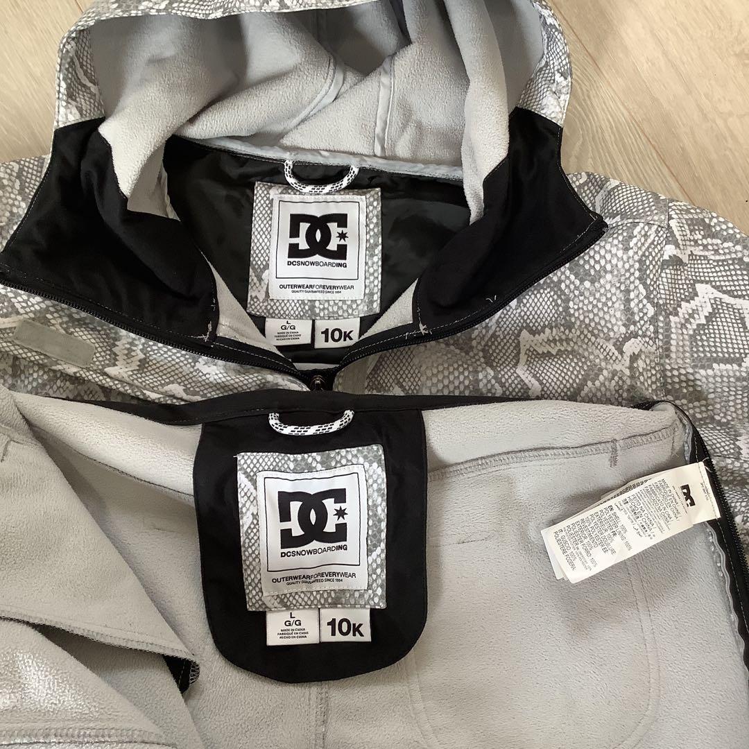 063DCレディーススノーボードウェアーLジャケット　ビブパン　セットアップ