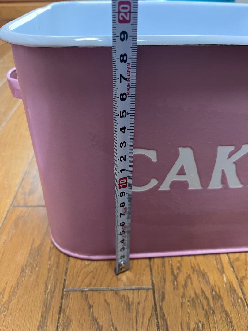 北欧さま専用　【未使用】角形ホーロ製ブレッドケース　ピンク　CAKES