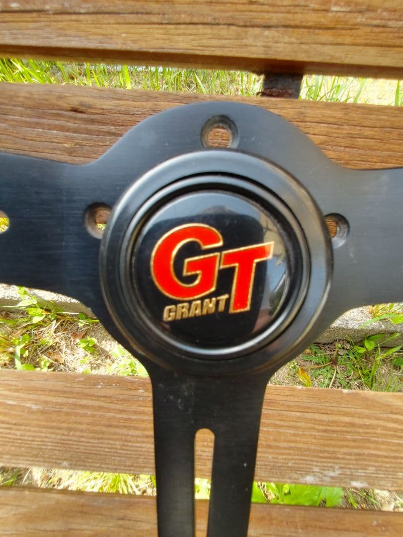 ぱぴこ！アメリカ製グランツ（GRANT）革巻きGTステアリングボス付当時物