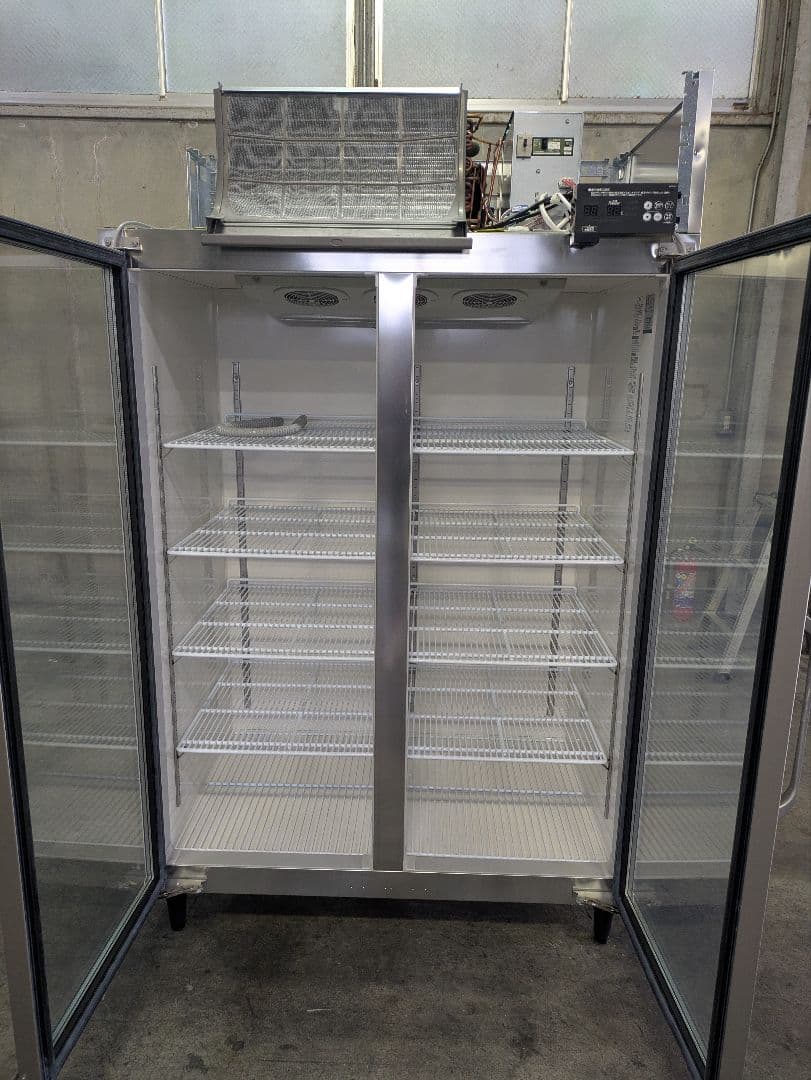 引取り限定　中古品　現状渡しリーチイン冷凍ショーケース　FS-120A3-2