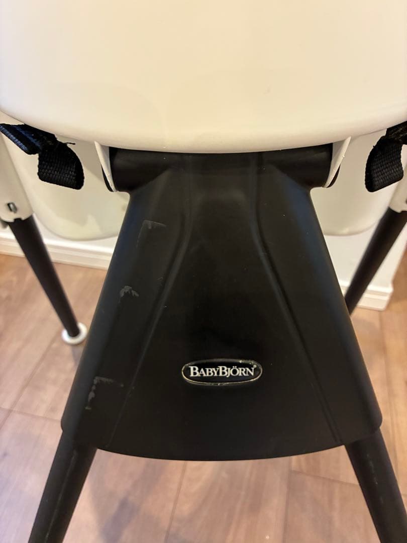ベビービョルン　ハイチェア　ハーネス付き　取扱説明書・保証書付き