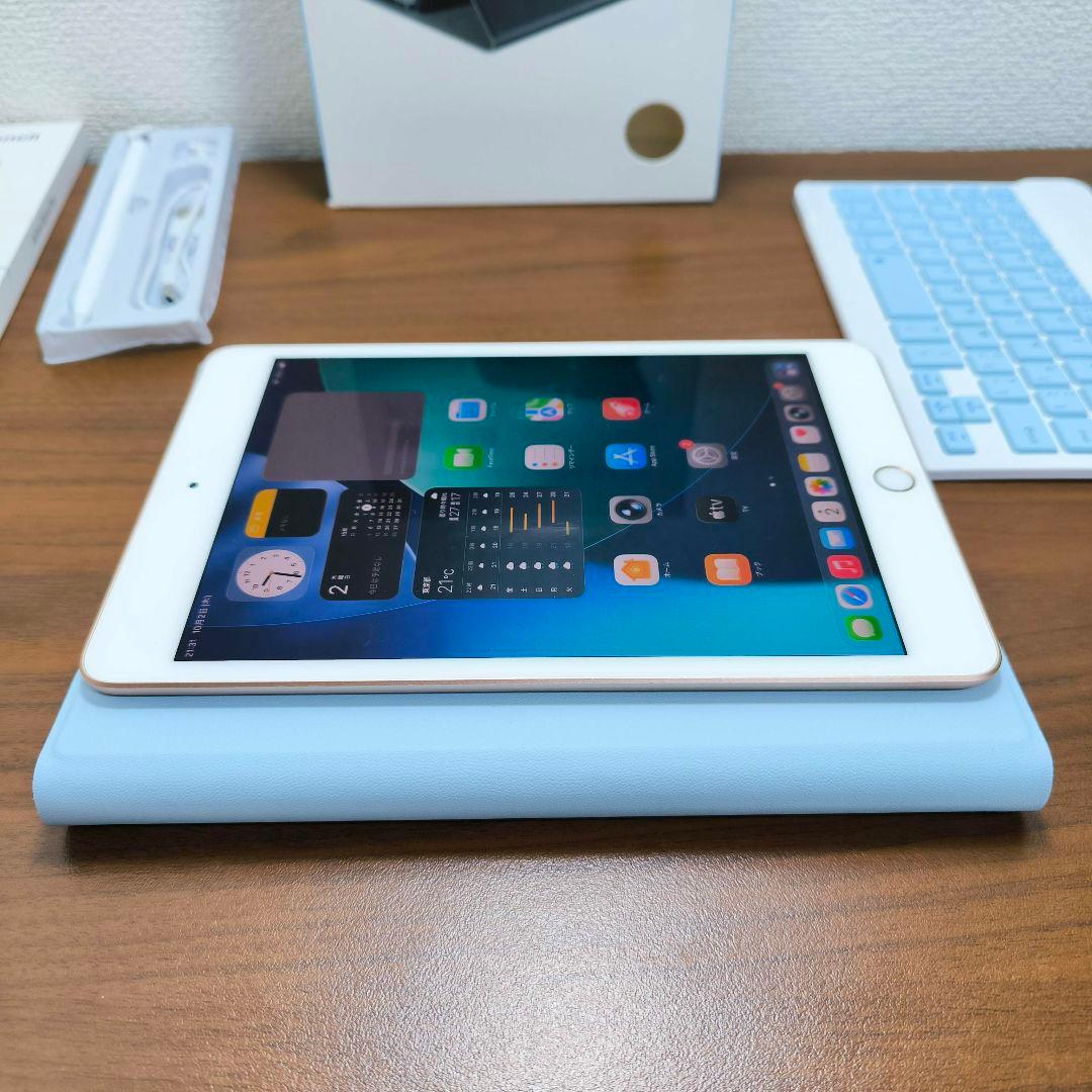 iPad Mini 第5世代 256GB、Keyboardとケース、タッチペン