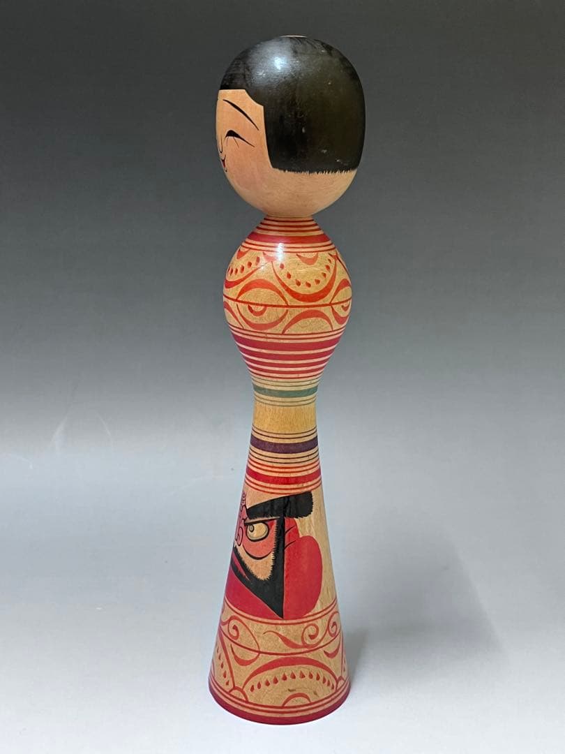 C556 こけし　盛 美津雄　津軽系　伝統こけし　日本人形　日本伝統こけし