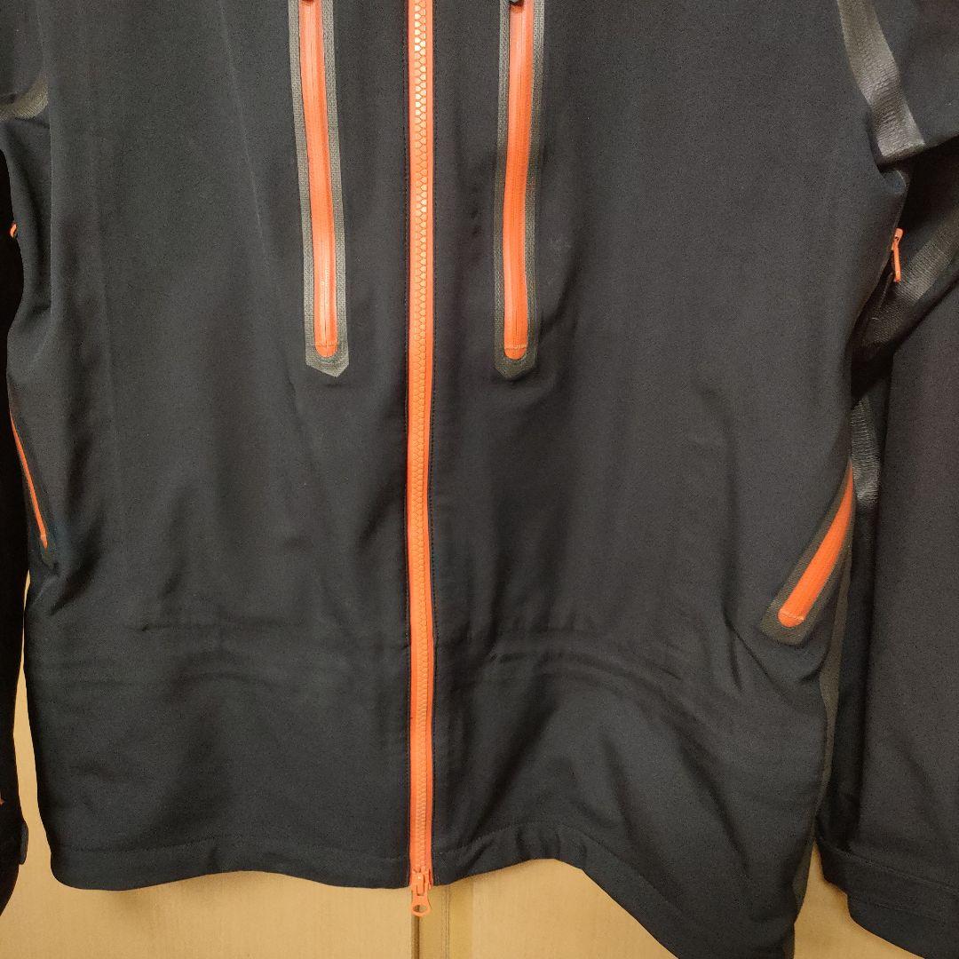 マウンテンハードウェア シンクロスノージャケット S　スノーボードウェア　雪山