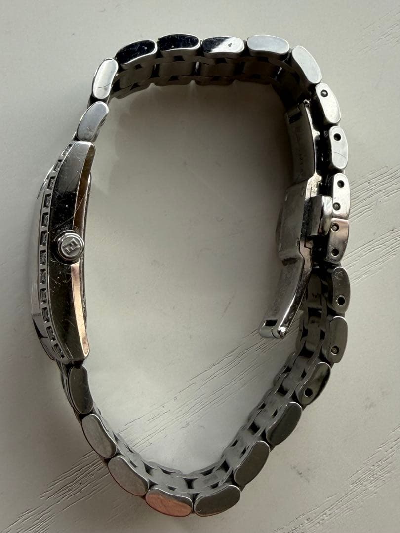 田*中様 FENDI スイス製 時計 ピンク文字盤