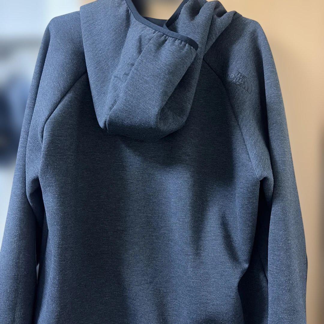 オススメ品 THE NORTH FACE リバーシブル テックエアーフーディ