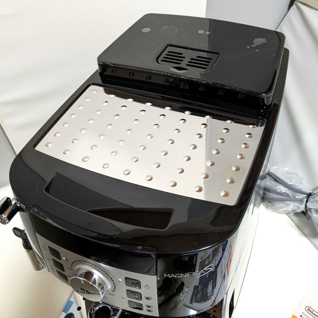 デ*イ様 デロンギ 全自動コーヒーマシン マグニフィカS ECAM22112B