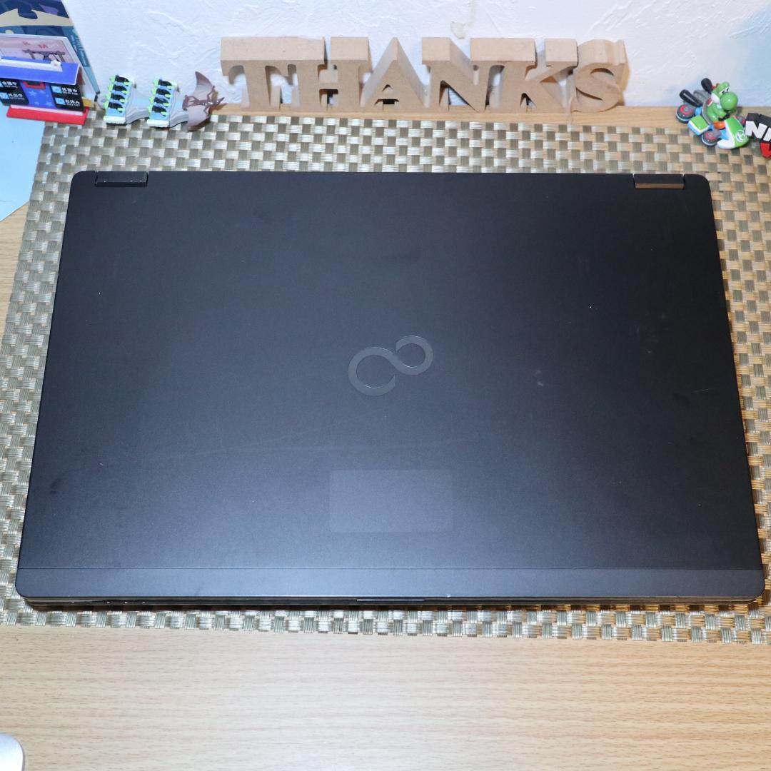 Win11超高品質WS！8世代Corei5/メ16G/ダブルSSD/Quadro