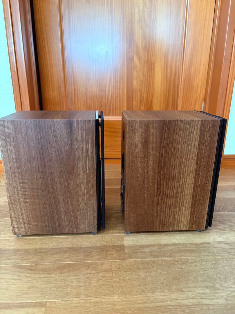 か*げ様 通電確認済み　DALI ダリ ZENSOR1 ライトウォールナット ペ