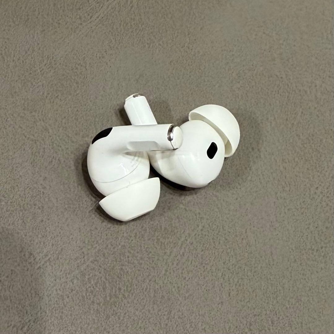 Apple AirPods Pro 第2世代 Lightning充電ケース付き