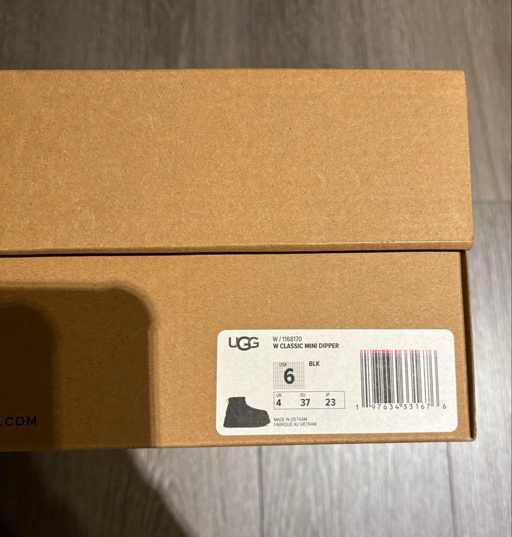 【UGG】CLASSIC MINI DIPPER