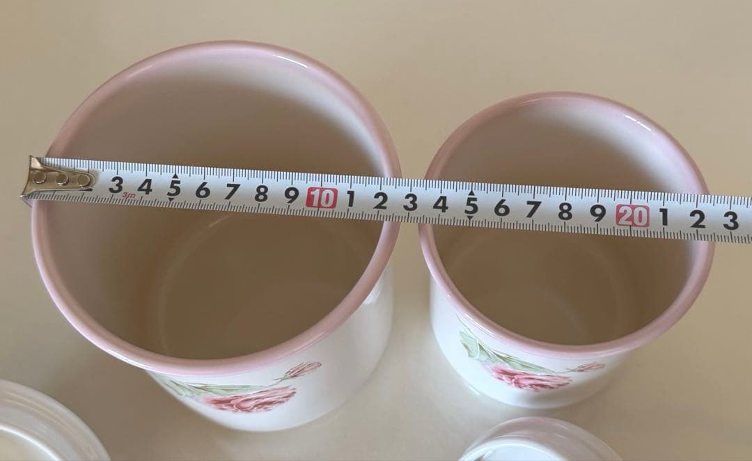 イマンイリス琺瑯キャニスターＭ１個キャニスターＬ１個