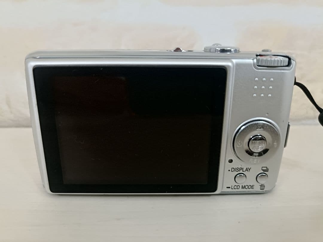 【美品♪】Panasonic DMC-FX01 デジタルカメラ　動作確認済み