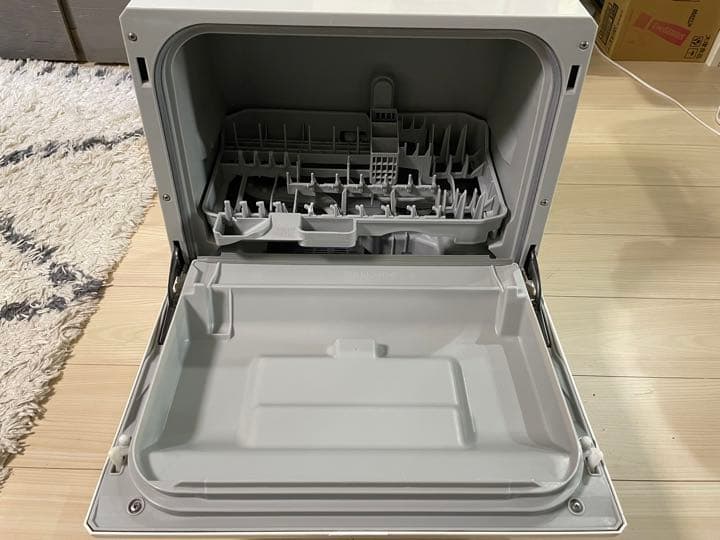 食洗機Panasonic NP-TCR2-W（2014年製、説明書つき）