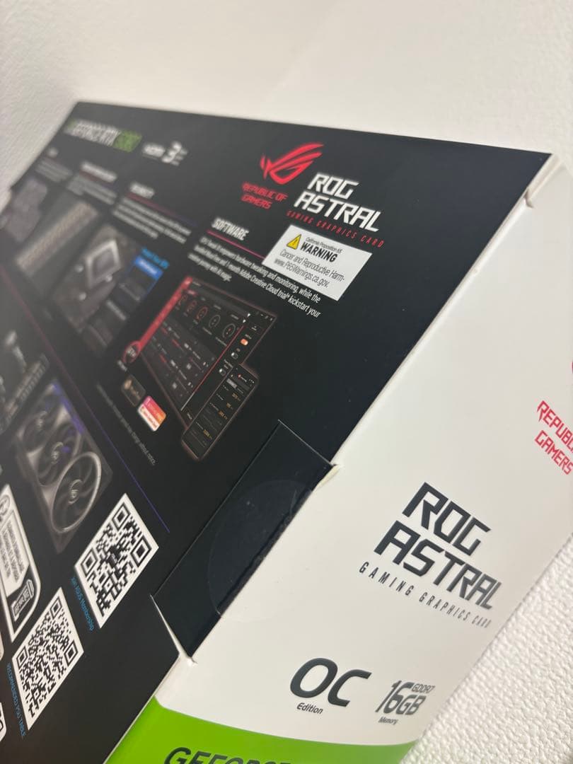 グラフィックボード・グラボ・ビデオカード ROG ASTRAL GEFORCE RTX 5080 OC 16GB