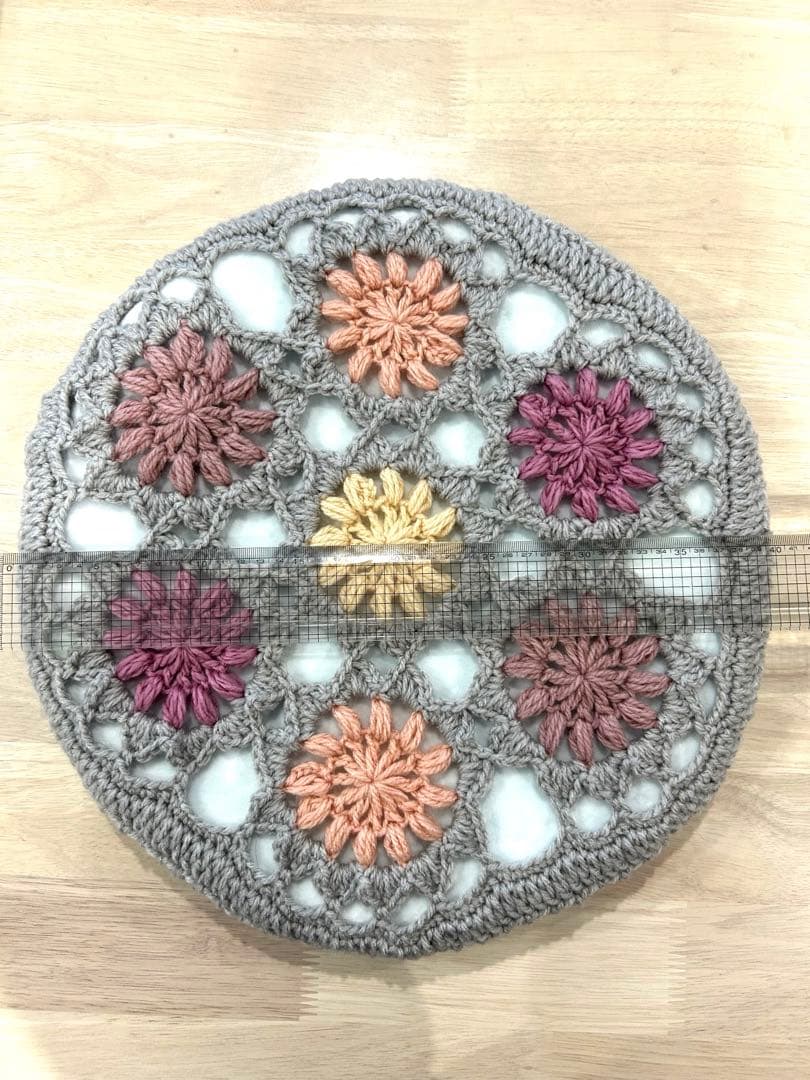 taka様　手編み　モチーフ編み　丸クッション座布団カバー