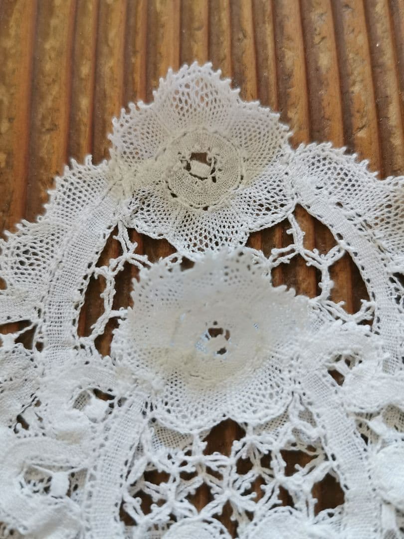 アンティーク フランス購入 レイヤーレースジャボ 二重繋ぎ 一重のポワンドローズ