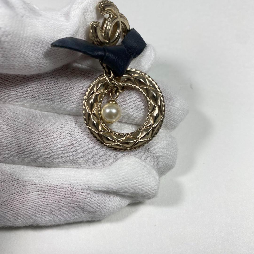 美品 CHANEL シャネル レザー リボン パール ゴールド イヤリング 片耳