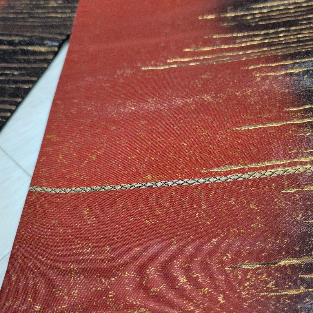 サツキ様正絹　本純金糸使用　朱色
