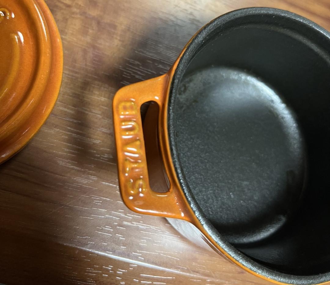 4/25まで【正規品】STAUB ココットラウンド10cm シナモン 1個