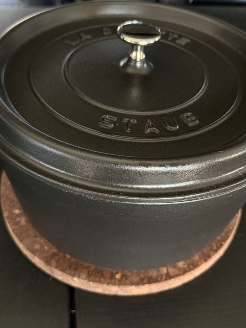 STAUB ストウブ 28cm 美品　洗浄済　定価50600円相当