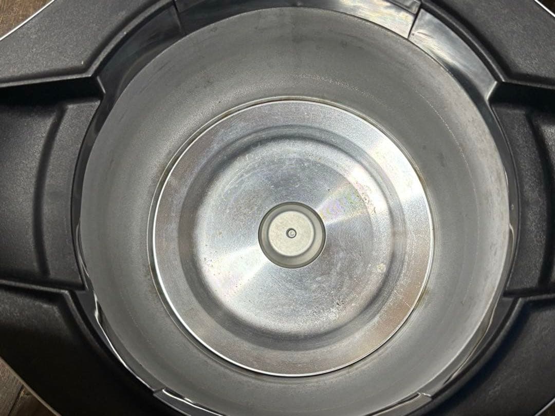 ヘルシオ ホットクック 電気調理鍋 無水鍋 KN-HW24E-W 20年製