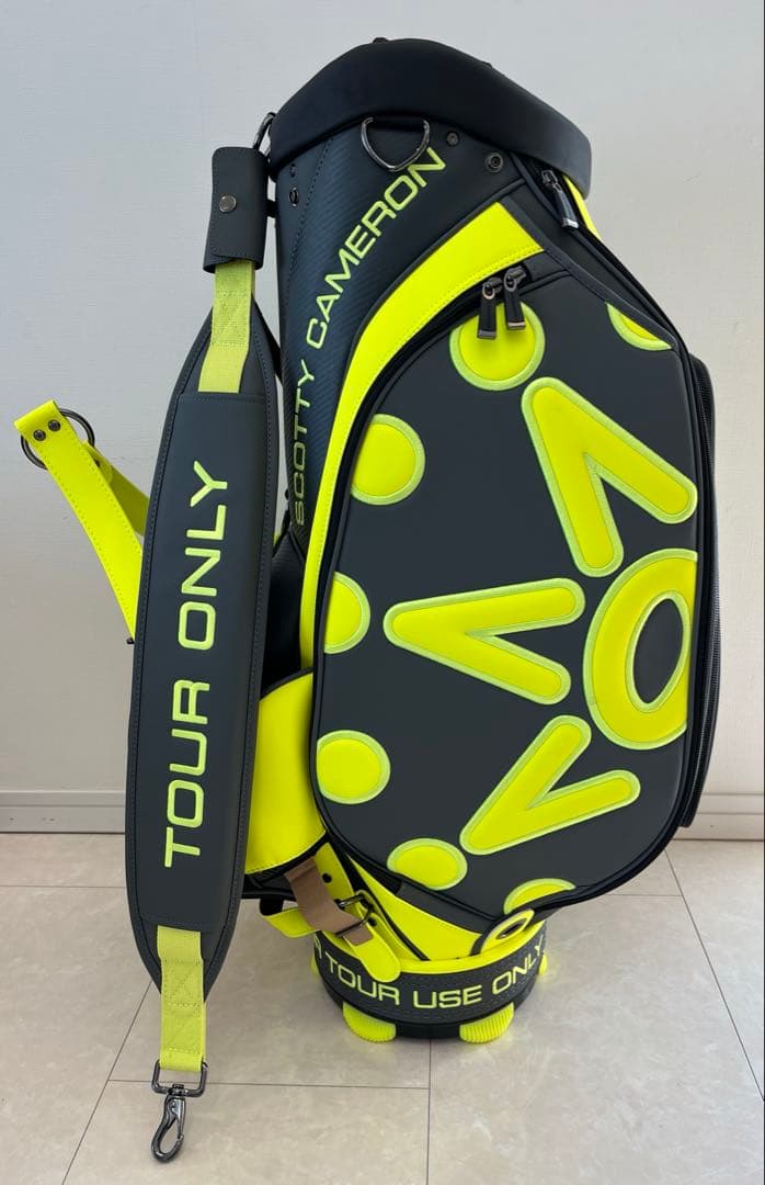 Scotty Cameron2022スタッフバッグ　ツアーバッグ　ネオンイエロー