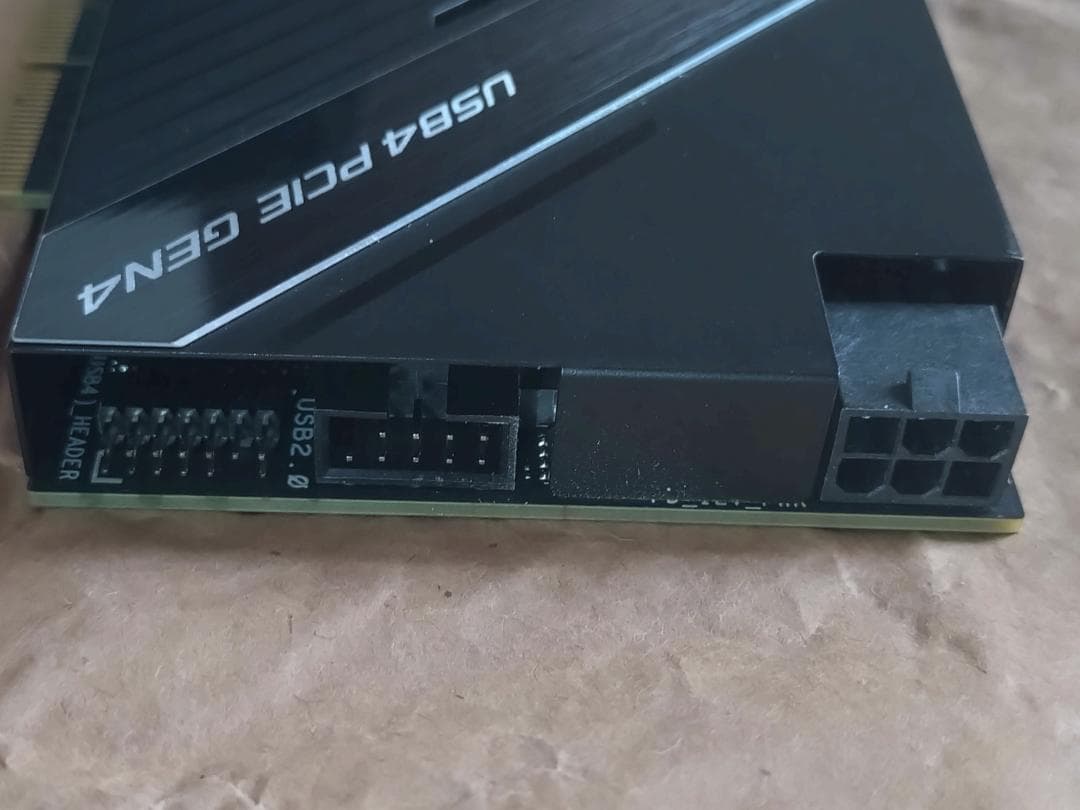 拡張カード ASUS USB4 PCIe Gen4 Card