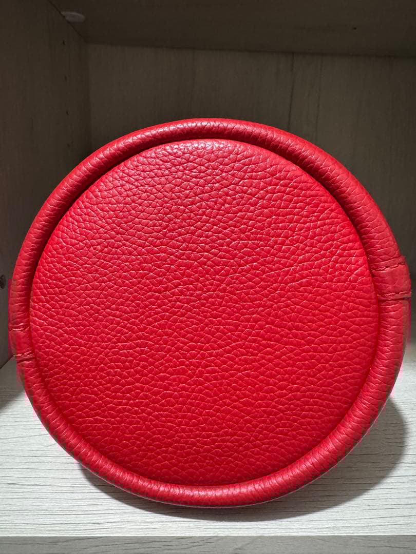 マークジェイコブス　バケットバッグ　赤