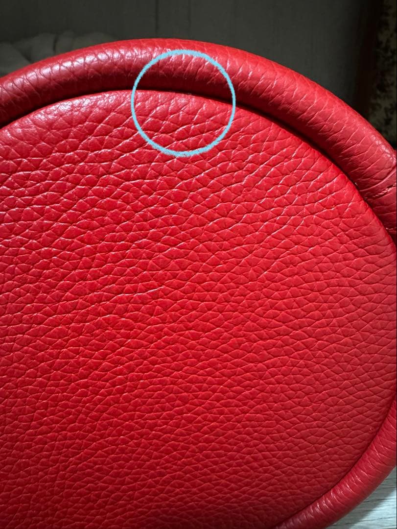 マークジェイコブス　バケットバッグ　赤